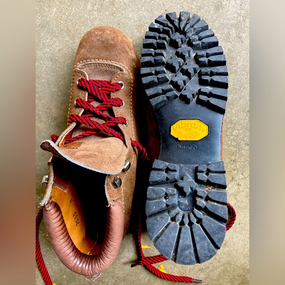 Vasque + Vibram Vintage Italian Leather Hiking Boots - Women’s size 6 - Picture 6 of 9